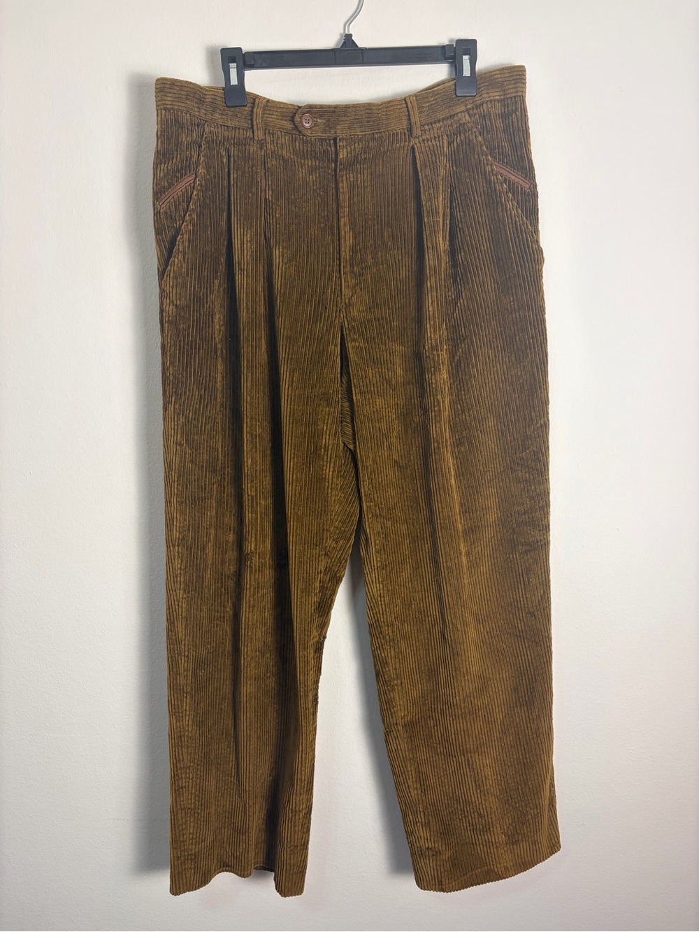 Vintage Gucci Made in Italy Brown Wide Wale Corduroy Trousers – Size 56